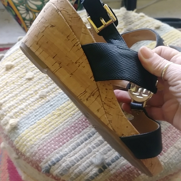 TOMMY HILFIGER SANDALS - Picture 5 of 17